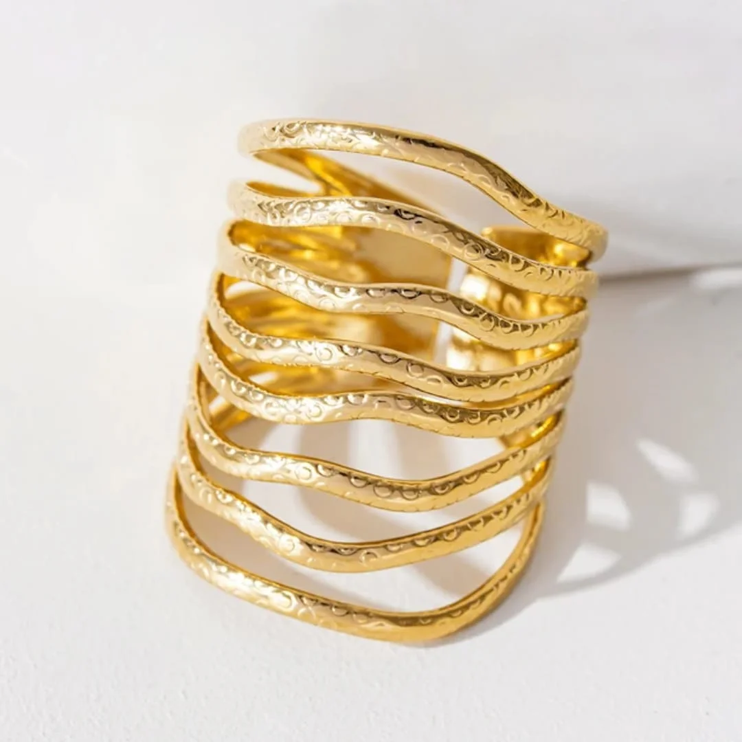 Exquisite Retro Stainless Steel Ring Copper Material for Fashion Lovers - Image 4